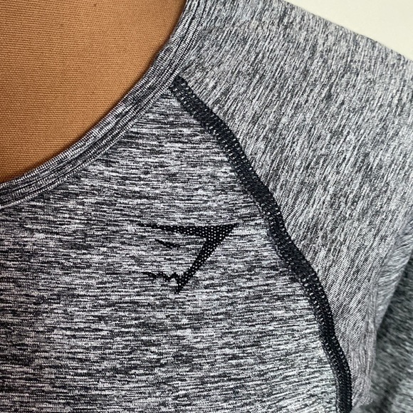 Gymshark hyper-amplify seamless long sleeve crop top in black marl size L - Picture 8 of 11